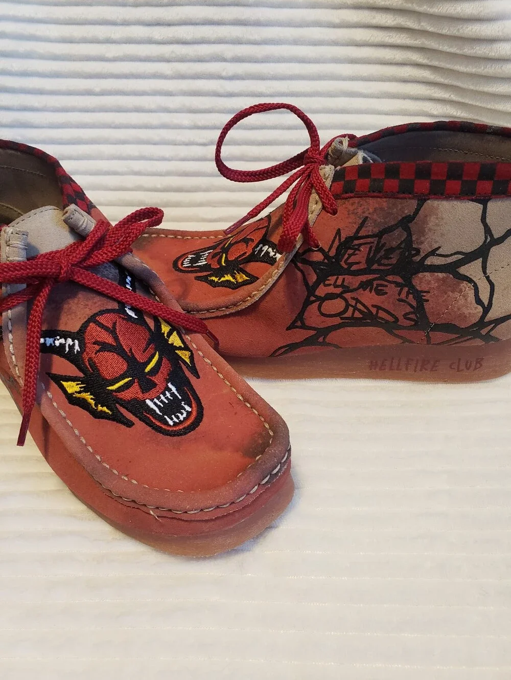 Clarks x Stranger Things Mens Wallabee Boot Clogs Hellfire Club / Upside Down 7M